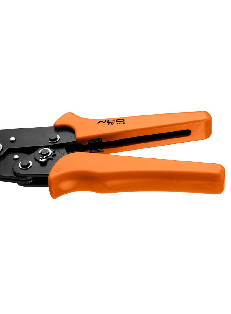 Szczypce do zaciskania końcówek tulejkowych 0.25-6 mm2