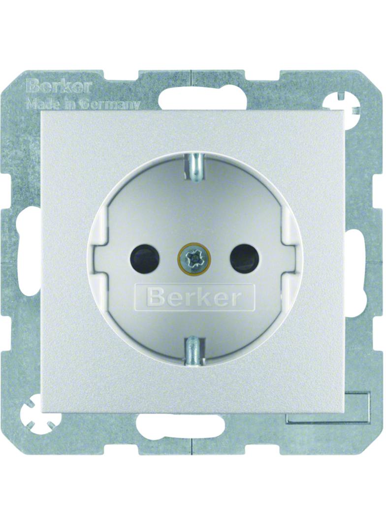 BERKER B.Kwadrat/B.7 Gniazdo SCHUKO z uziemieniem z przesłoną styków aluminium 41231404 HAGER