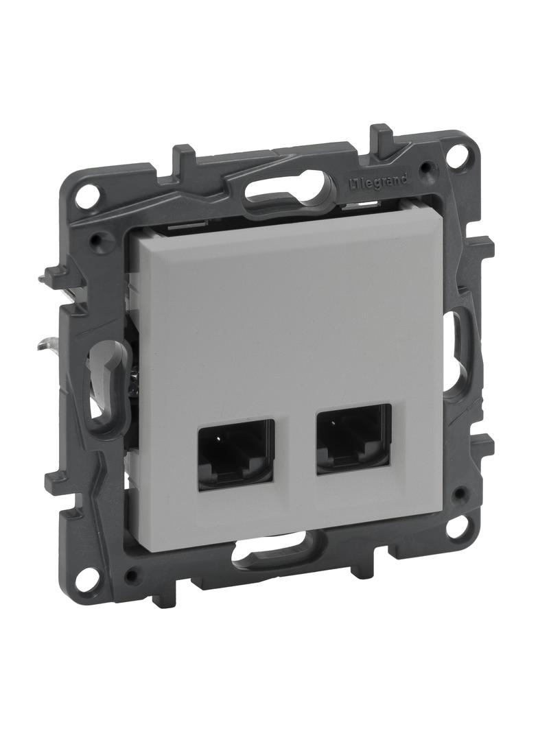 Niloe Step - Gniazdo Podwójne 2Xrj45 Kat. 6 Utp- Kolor Aluminium 863364 LEGRAND