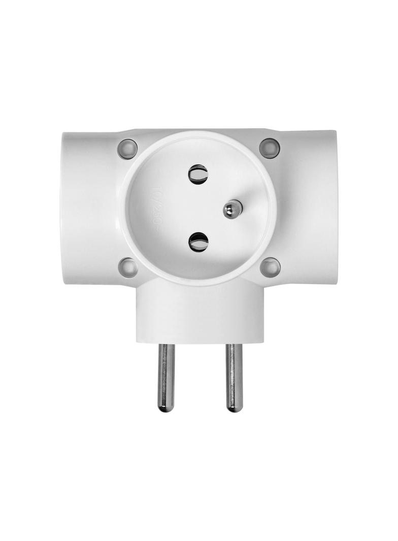 Rozgałęźnik 4x2P+Z, z zabezpieczeniem przeciwprzepięciowym